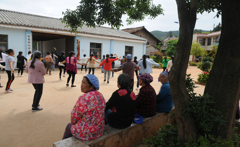 村党支部及民活动场所.JPG 村党支部及民活动场所.JPG