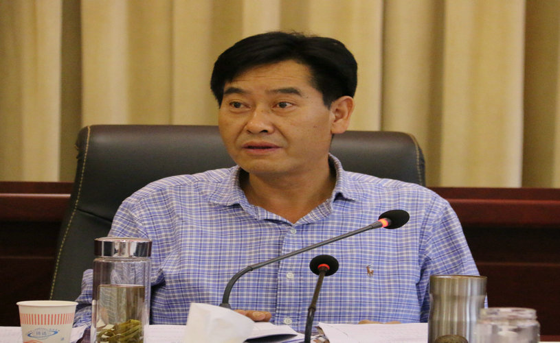 常务会2.jpg 常务会2.jpg